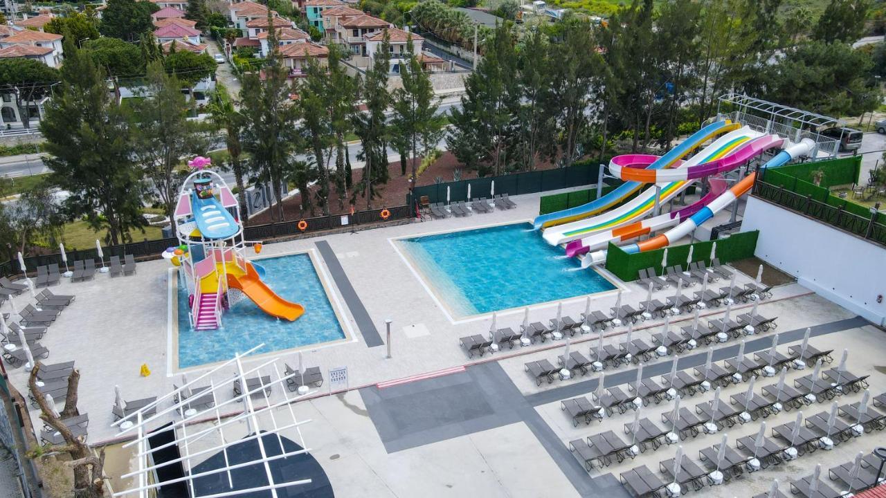 Ramada Hotel & Suites By Wyndham Kusadası Eksteriør billede