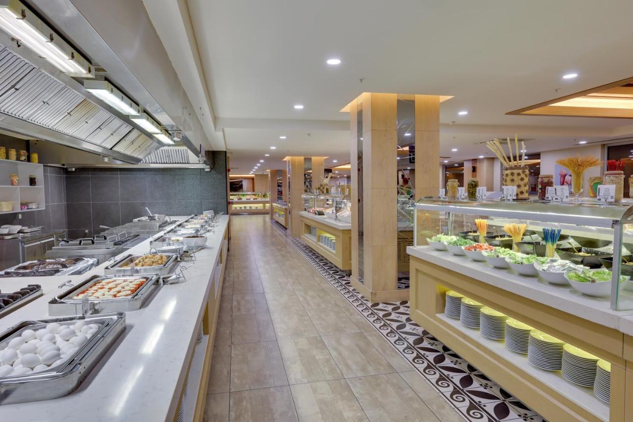 Ramada Hotel & Suites By Wyndham Kusadası Eksteriør billede