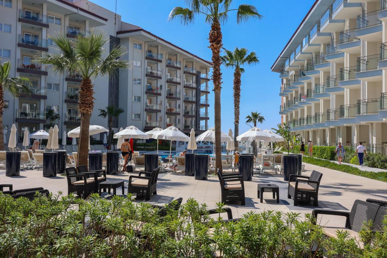 Ramada Hotel & Suites By Wyndham Kusadası Eksteriør billede
